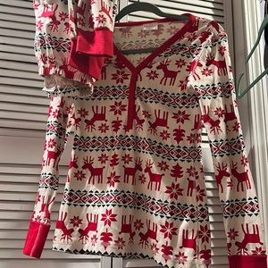 Hanna Andersson, two-piece Christmas pajamas reindeer